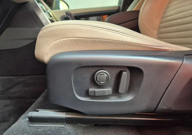 LAND ROVER Discovery Sport D150