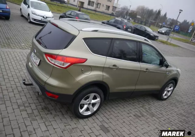 FORD Kuga 