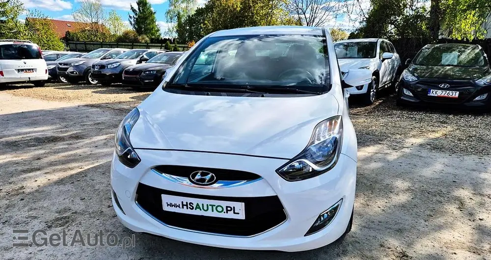 HYUNDAI Ix20 1.4 Premium blue