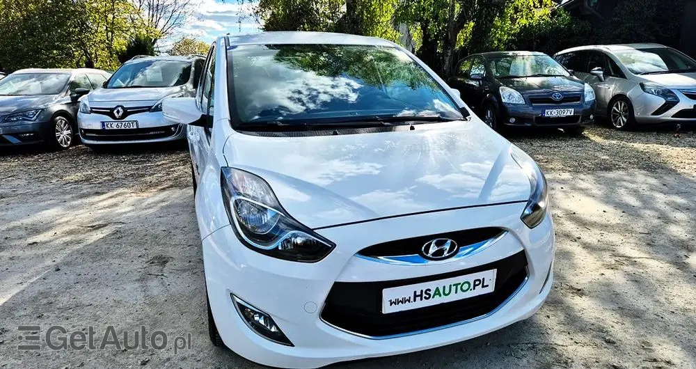 HYUNDAI Ix20 1.4 Premium blue