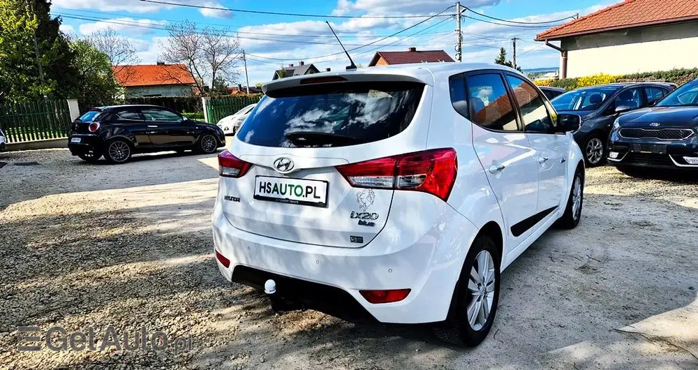 HYUNDAI Ix20 1.4 Premium blue