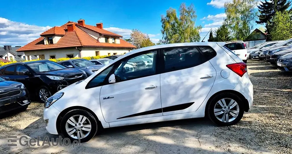 HYUNDAI Ix20 1.4 Premium blue