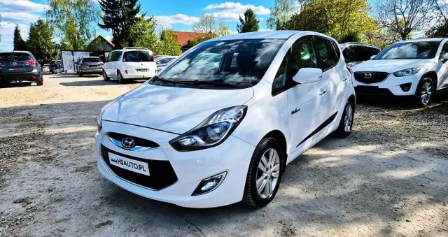 HYUNDAI Ix20 1.4 Premium blue