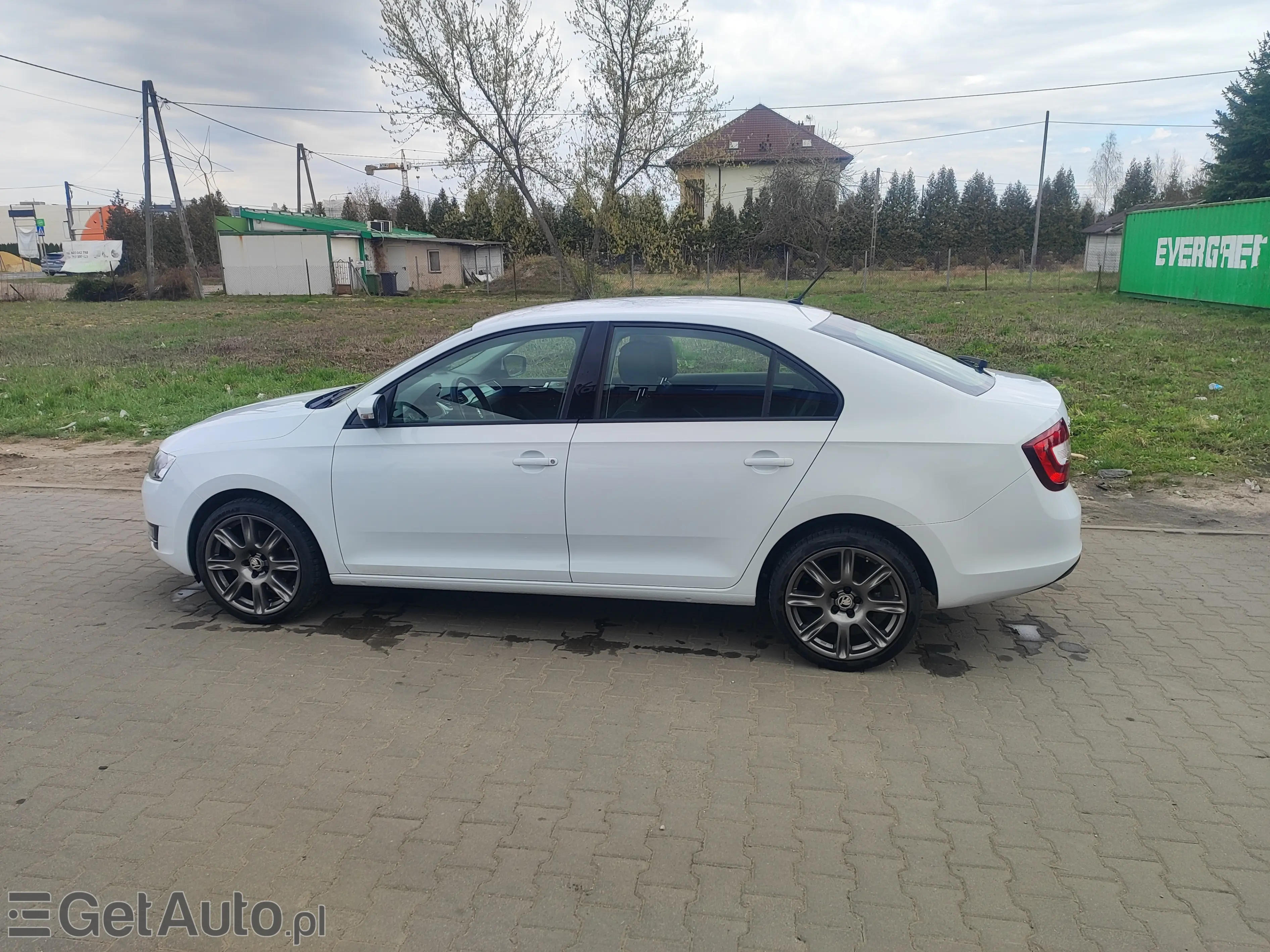 SKODA Rapid Ambition