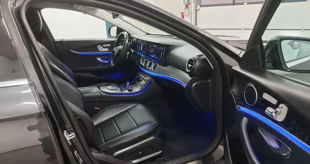 MERCEDES-BENZ Klasa E 220 d 9G-TRONIC Exclusive