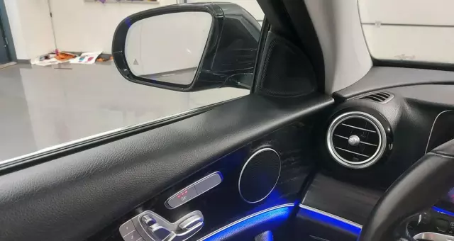 MERCEDES-BENZ Klasa E 220 d 9G-TRONIC Exclusive