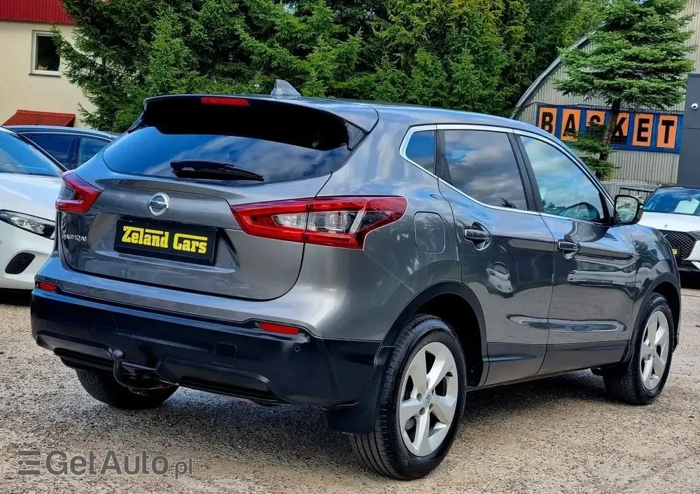 NISSAN Qashqai 1.2 DIG-T Tekna