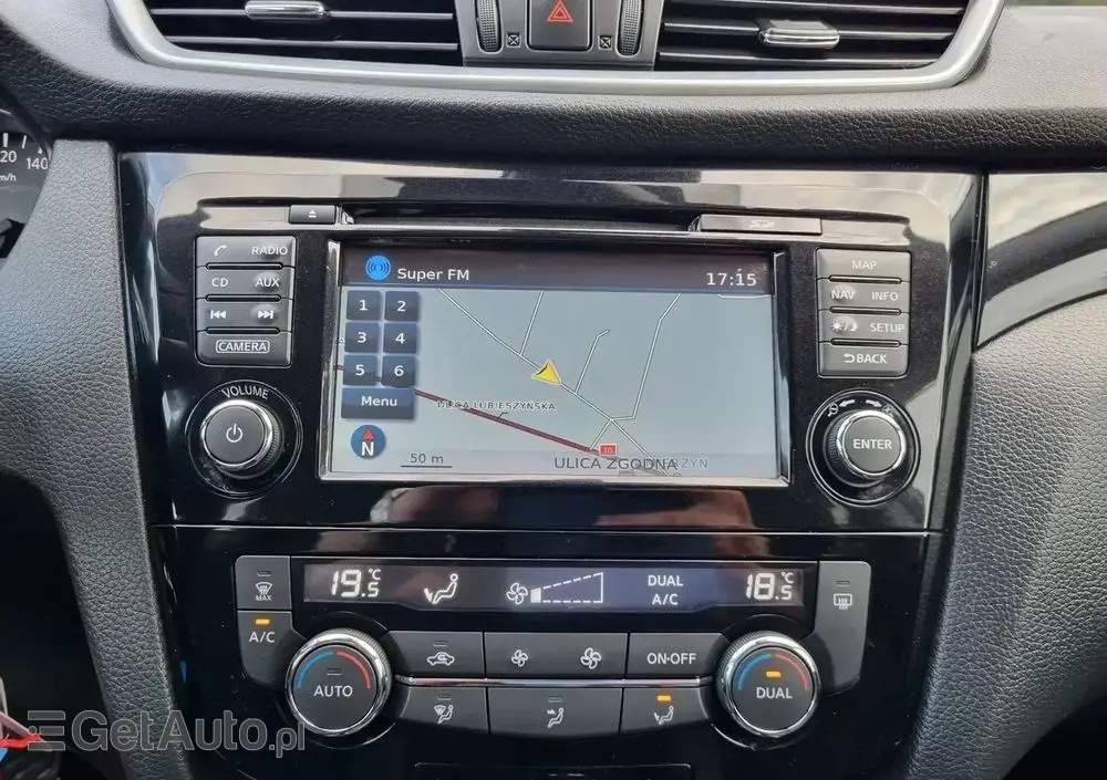 NISSAN Qashqai 1.2 DIG-T Tekna