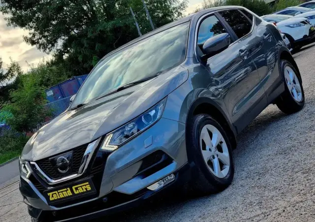 NISSAN Qashqai 1.2 DIG-T Tekna