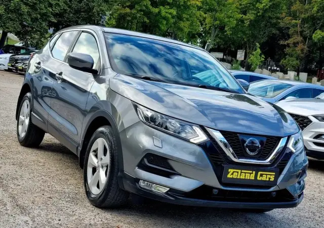NISSAN Qashqai 1.2 DIG-T Tekna