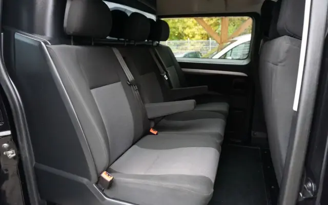 PEUGEOT Expert Premium L3H1 EAT6 TwinCab Komfort Plus