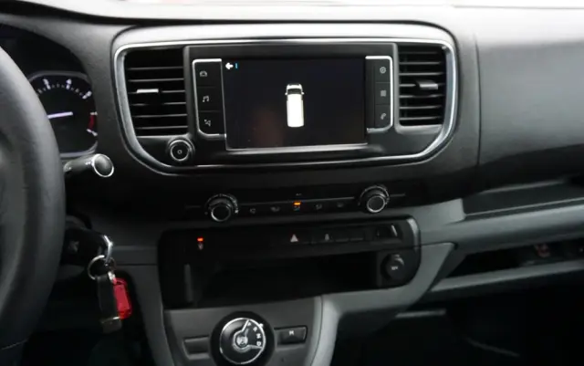 PEUGEOT Expert Premium L3H1 EAT6 TwinCab Komfort Plus