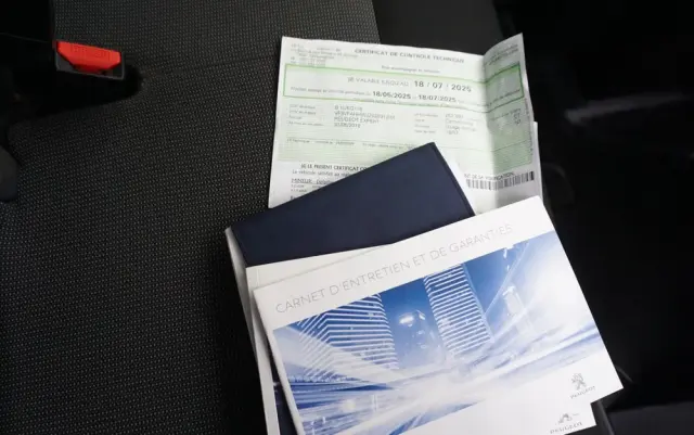 PEUGEOT Expert Premium L3H1 EAT6 TwinCab Komfort Plus