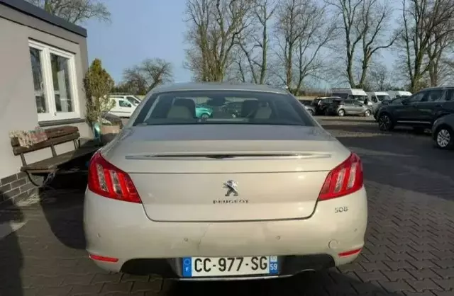 PEUGEOT 508 