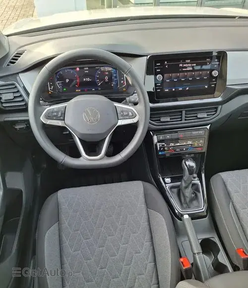 VOLKSWAGEN T-Cross 