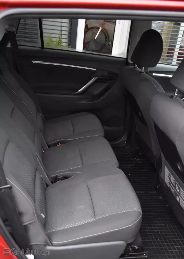 TOYOTA Verso 1.8 5-Sitzer Edition S+