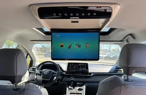 TOYOTA Sienna 