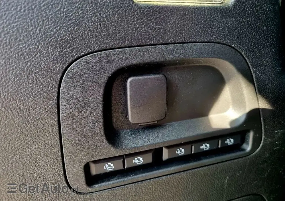 FORD S-Max 1.5 Eco Boost Start-Stopp Titanium