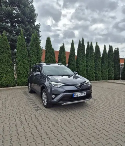 TOYOTA Rav 4 