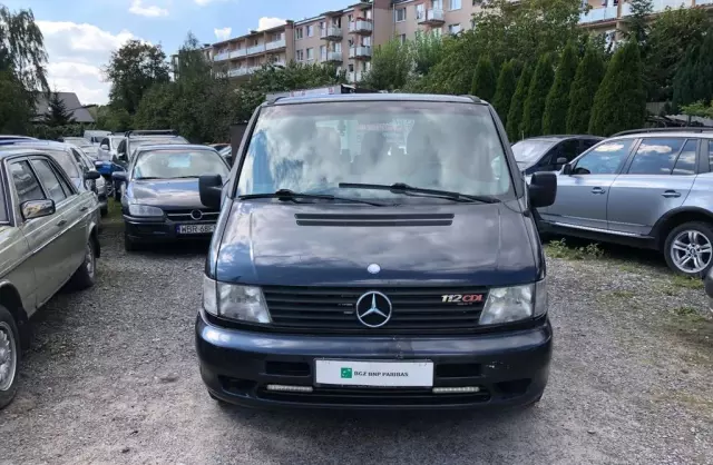 MERCEDES-BENZ Vito V 220 CDI (122 KM)