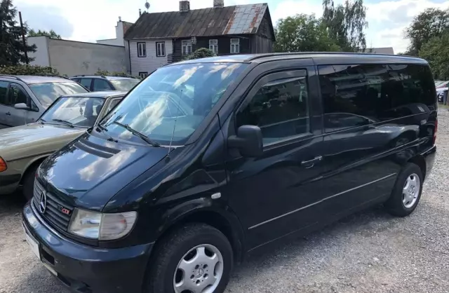 MERCEDES-BENZ Vito V 220 CDI (122 KM)