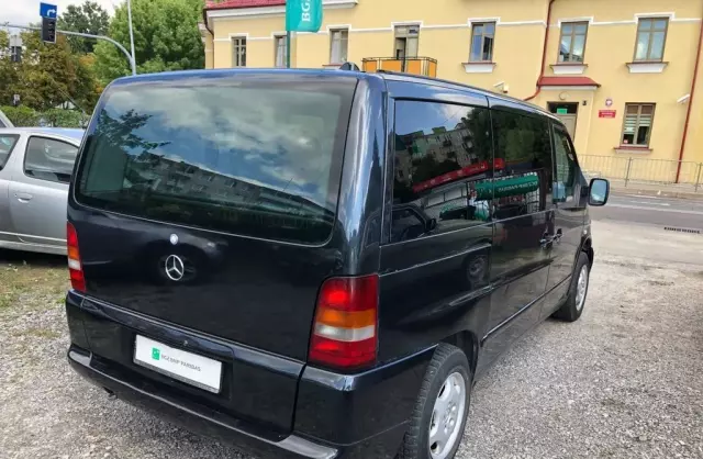 MERCEDES-BENZ Vito V 220 CDI (122 KM)