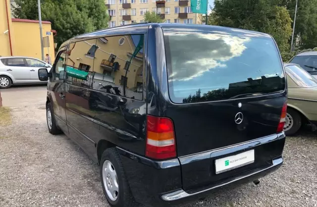 MERCEDES-BENZ Vito V 220 CDI (122 KM)