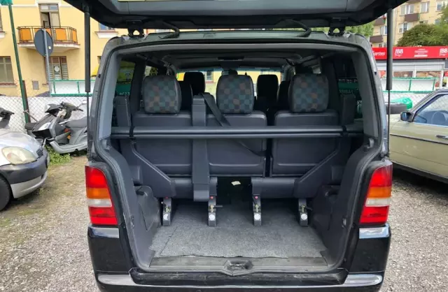 MERCEDES-BENZ Vito V 220 CDI (122 KM)