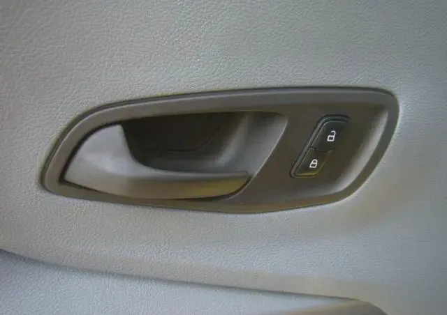 FORD TRANSIT SKRZYNIA 