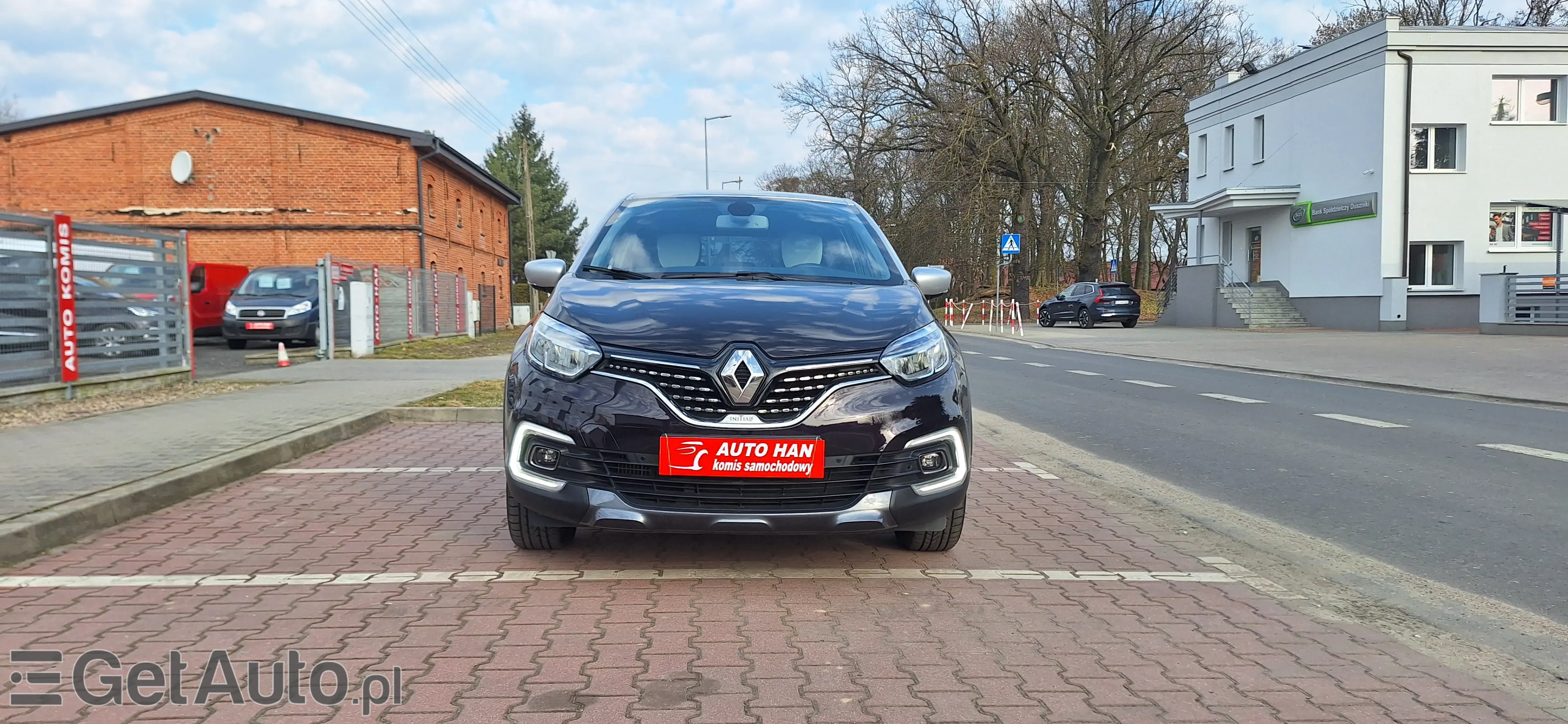 RENAULT Captur Initiale Paris