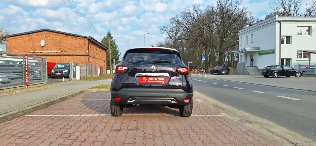 RENAULT Captur Initiale Paris