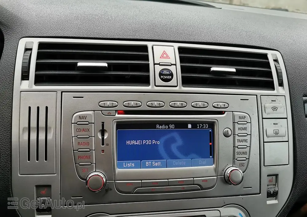 FORD Kuga 2.0 TDCi 2x4 Titanium