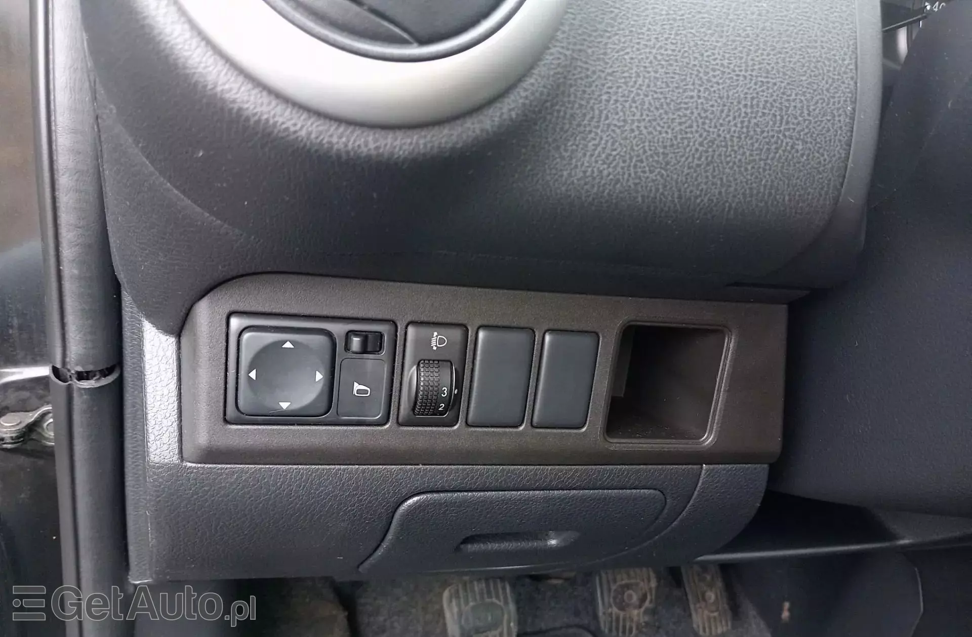 NISSAN Note 1.4 i 16V (88 KM)