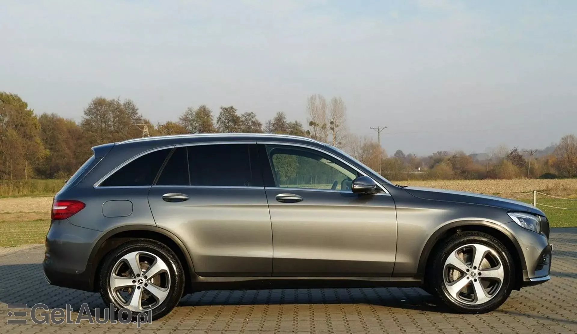 MERCEDES-BENZ GLC 