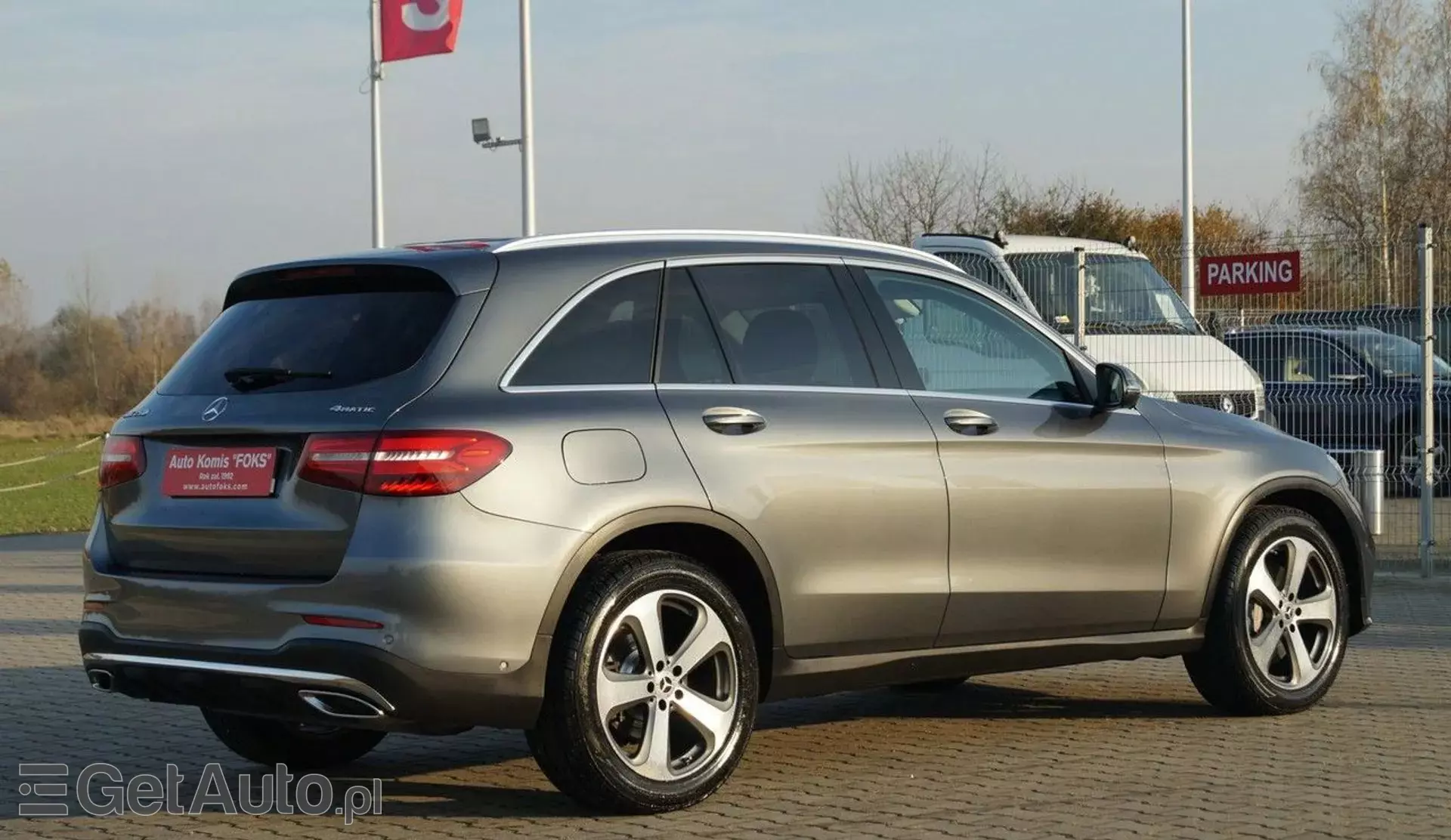 MERCEDES-BENZ GLC 