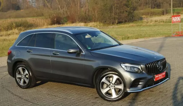 MERCEDES-BENZ GLC 