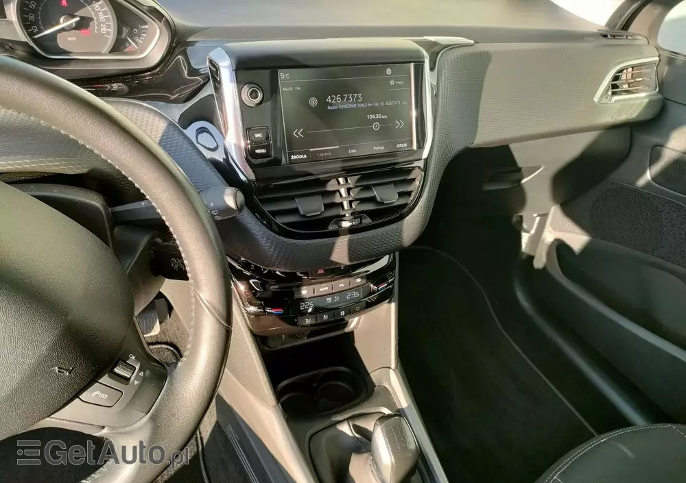 PEUGEOT 2008 1.2 Pure Tech Style