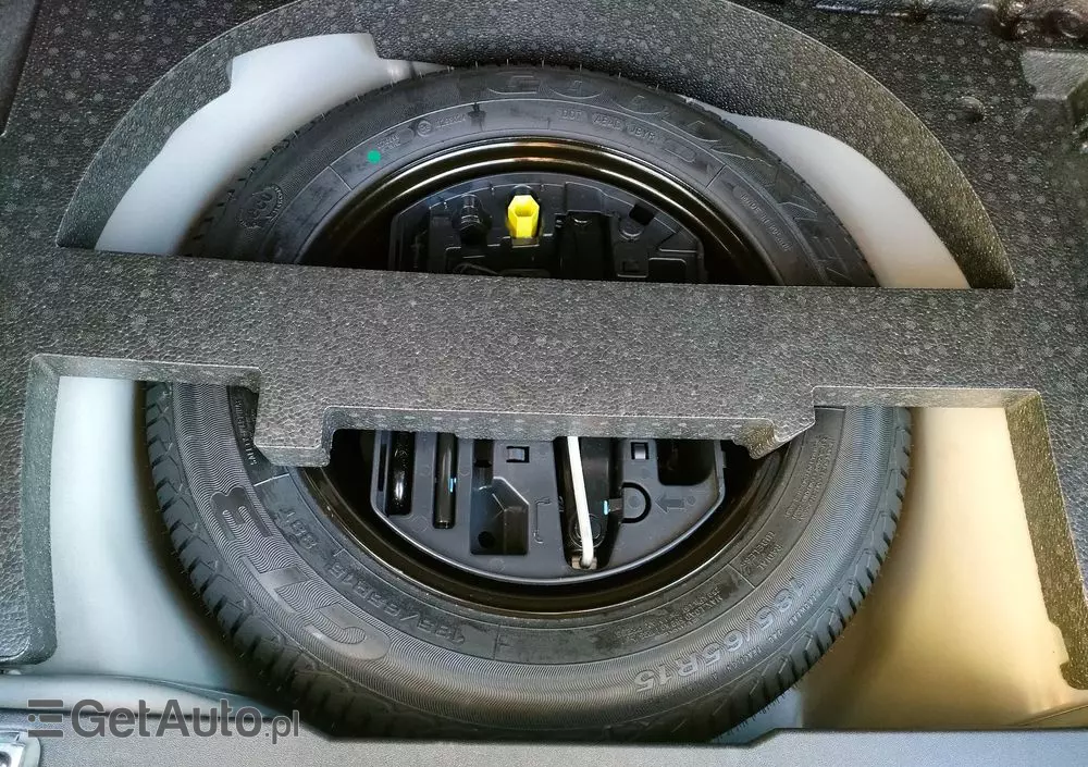 PEUGEOT 2008 1.2 Pure Tech Style