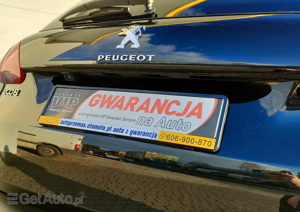 PEUGEOT 2008 1.2 Pure Tech Style