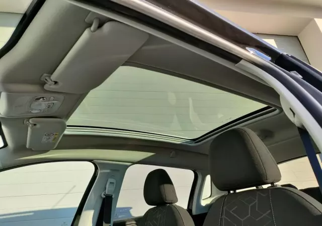 PEUGEOT 2008 1.2 Pure Tech Style