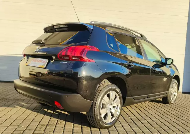 PEUGEOT 2008 1.2 Pure Tech Style