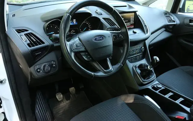 FORD Grand C-MAX 1.5 TDCi Start-Stopp-System Titanium