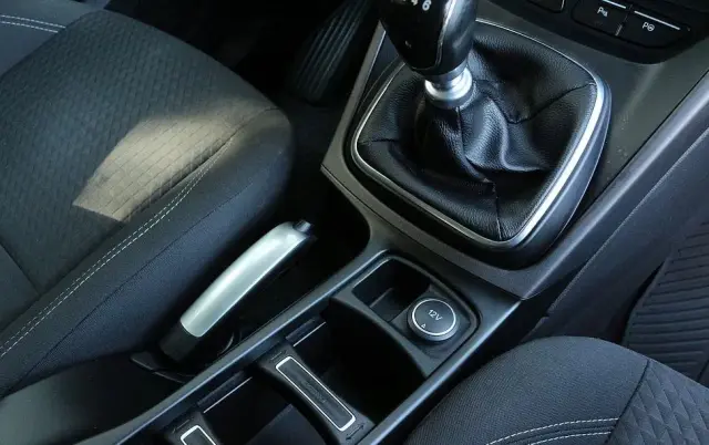 FORD Grand C-MAX 1.5 TDCi Start-Stopp-System Titanium