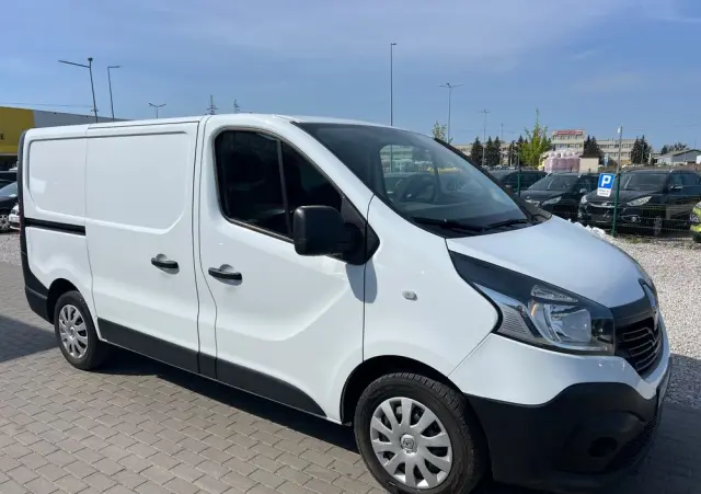 RENAULT TRAFIC 