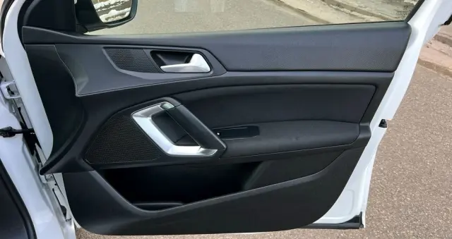 PEUGEOT 308 1.5 BlueHDi Active Pack Business S&S