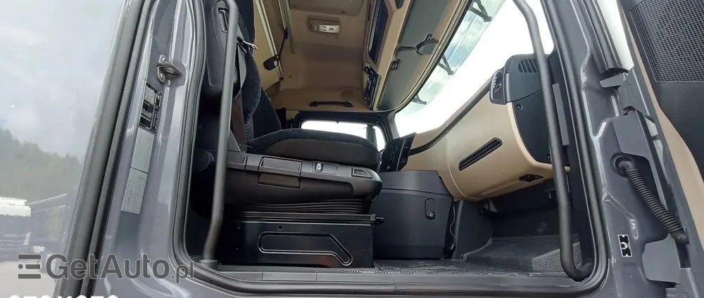 MERCEDES-BENZ Actros 2545 6x2 Chłodnia 22 palety 