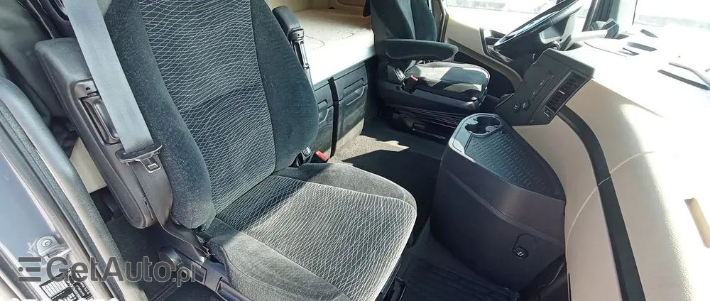 MERCEDES-BENZ Actros 2545 6x2 Chłodnia 22 palety 