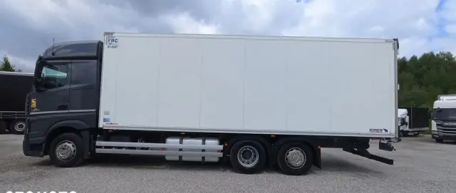 MERCEDES-BENZ Actros 2545 6x2 Chłodnia 22 palety 