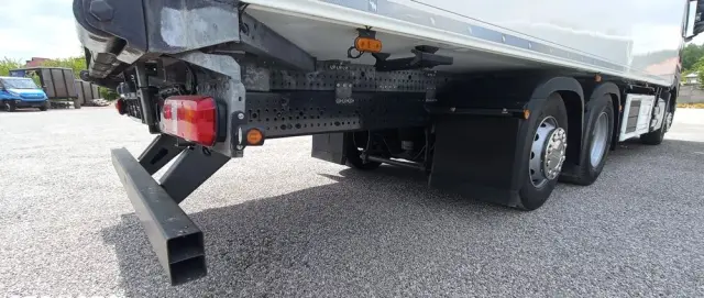 MERCEDES-BENZ Actros 2545 6x2 Chłodnia 22 palety 