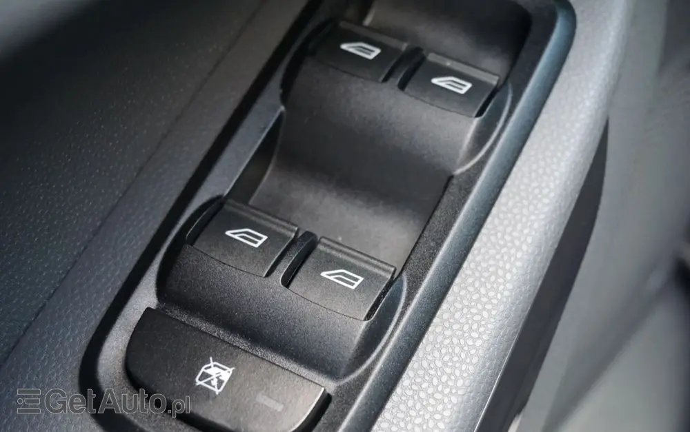 FORD EcoSport 1.0 EcoBoost ACTIVE